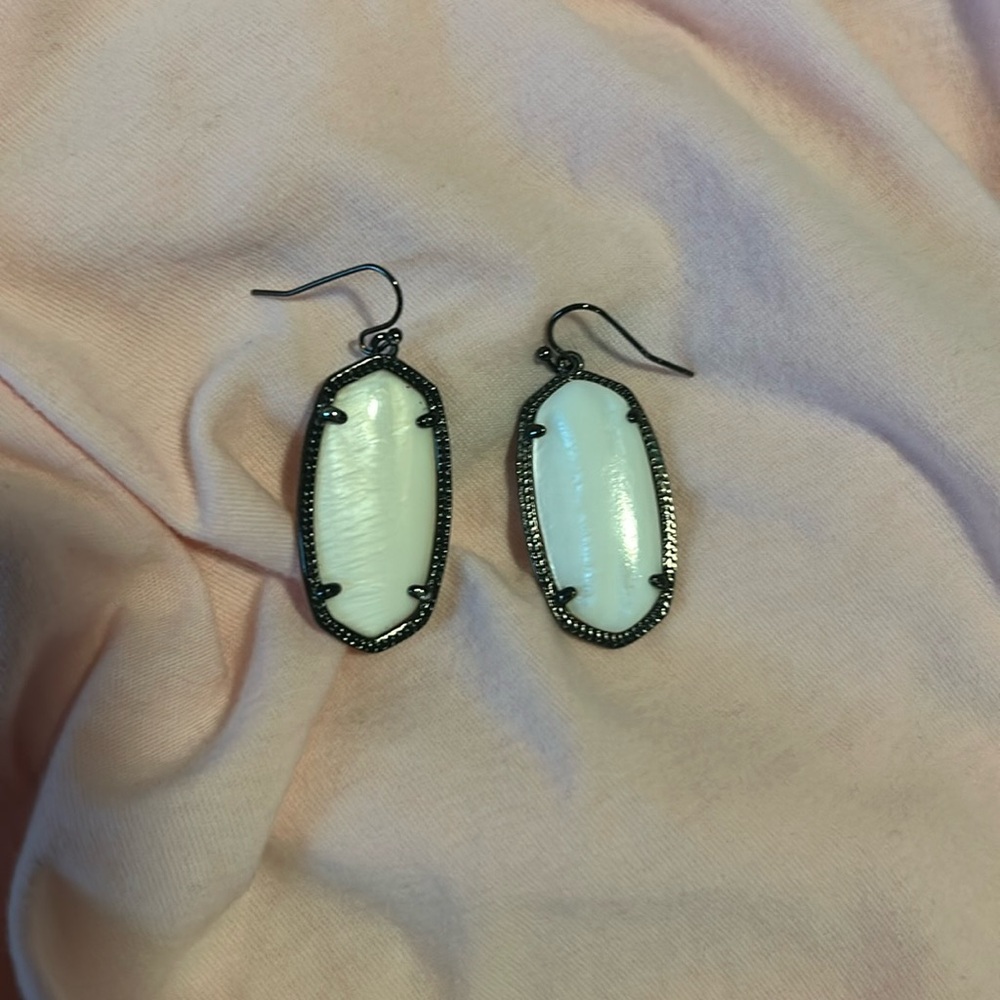 Black and white Kendra Scott earrings
